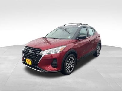 Used 2021 Nissan Kicks SV w/ Exterior Package