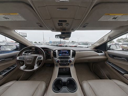 Used 2020 GMC Yukon SLT w/ Open Road Package AWD/4WD image 14