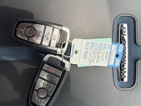 Used 2026 Ford F250 Platinum w/ Tremor Off-Road Package AWD/4WD image 13