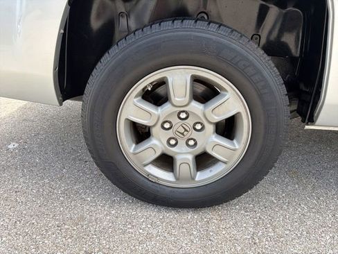 Used 2007 Honda Ridgeline RTX image 28