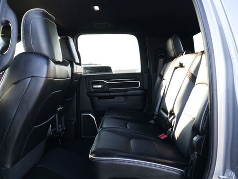 Used 2022 RAM 3500 Laramie image 10