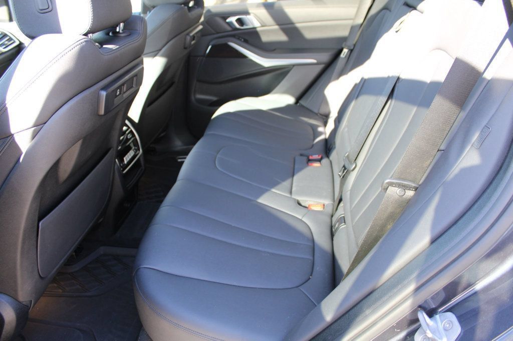 Used 2020 BMW X5 xDrive40i w/ Premium Package AWD/4WD image 18