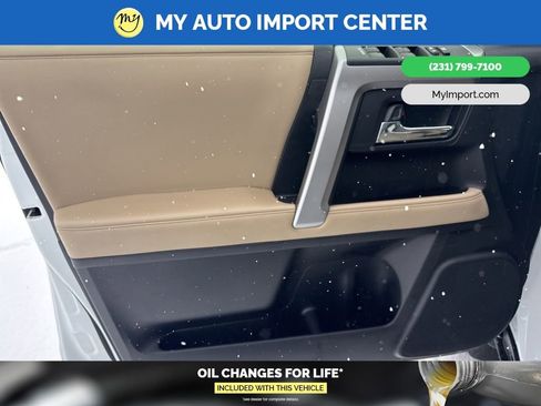 Used 2024 Toyota 4Runner SR5 Premium image 10