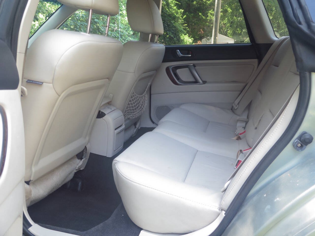 Used 2009 Subaru Outback 2.5i Limited AWD/4WD image 27