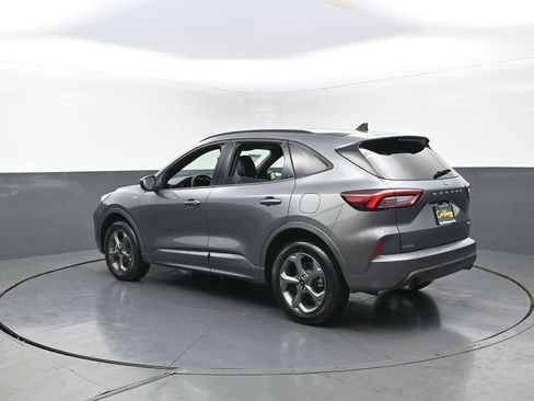 Used 2024 Ford Escape ST-Line image 6