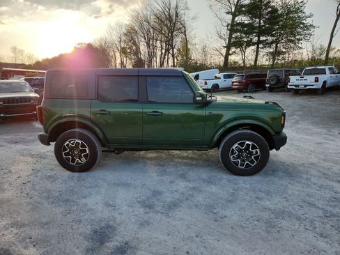 Used 2025 Ford Bronco Outer Banks image 6
