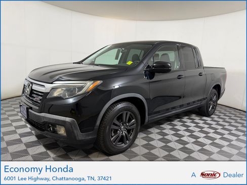 Used 2017 Honda Ridgeline Sport image 1