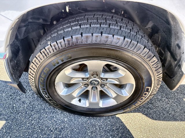 Used 2023 RAM 1500 Laramie AWD/4WD image 10