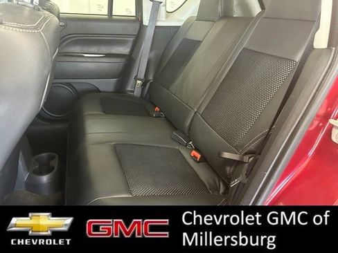 Used 2016 Jeep Compass Latitude AWD/4WD image 20
