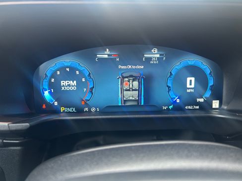 Certified 2025 Ford Bronco Sport Outer Banks w/ Outer Banks Tech Package+ AWD/4WD image 18