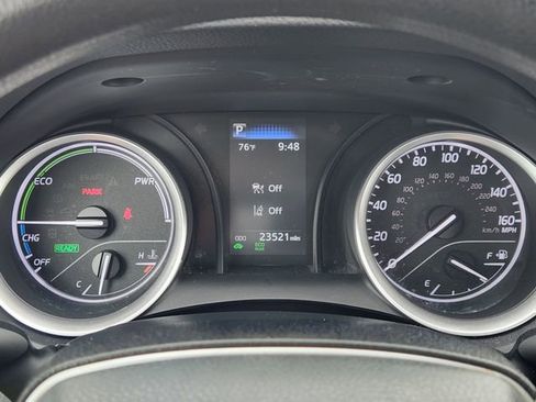 Used 2023 Toyota Camry LE FWD image 11