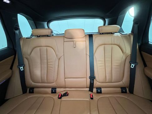 Used 2022 BMW X5 xDrive40i w/ M Sport Package AWD/4WD image 20