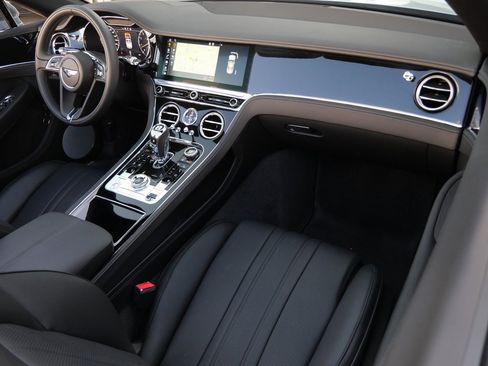 Used 2020 Bentley Continental GT image 20