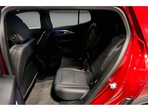 New 2026 Chevrolet Equinox EV LT image 11