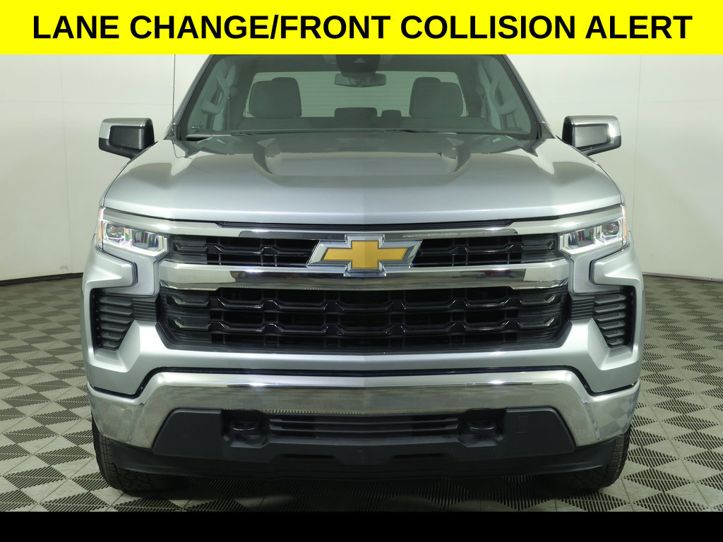 Used 2024 Chevrolet Silverado 1500 LT AWD/4WD image 9