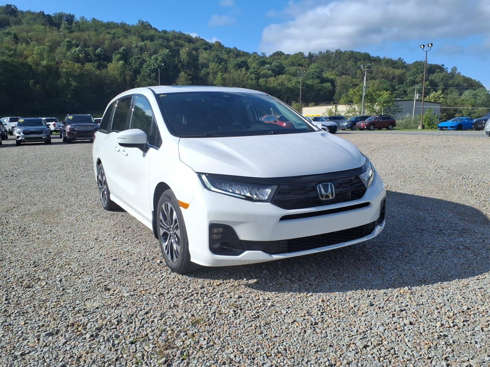 New 2026 Honda Odyssey Elite image 2