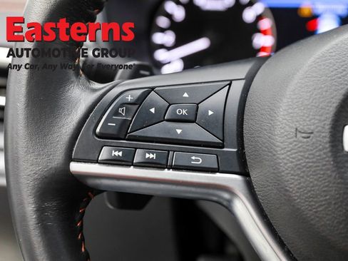 Used 2022 Nissan Altima 2.5 SR FWD image 15