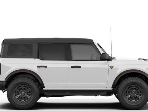 New 2026 Ford Bronco Badlands w/ Sasquatch Package AWD/4WD image 5