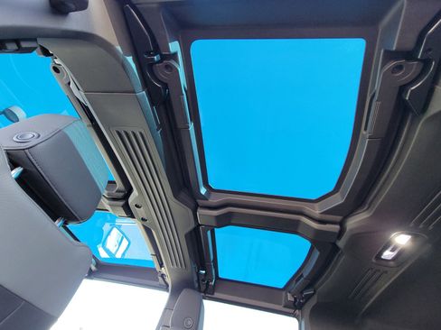 New 2025 GMC Hummer EV 3X image 11