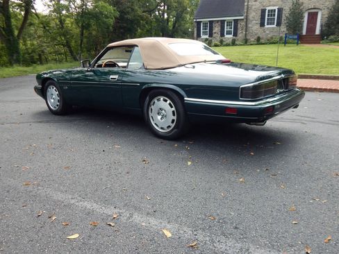 Used 1996 Jaguar XJS 4.0 Convertible RWD image 4
