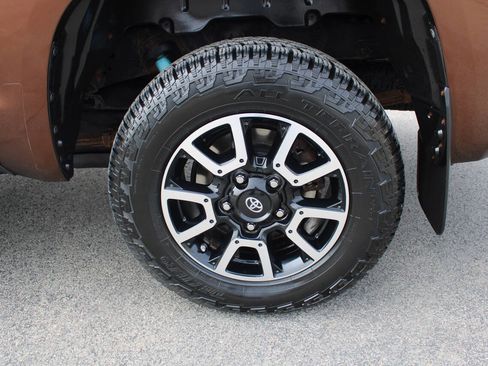 Used 2016 Toyota Tundra SR5 w/ TRD Off Road Package image 14