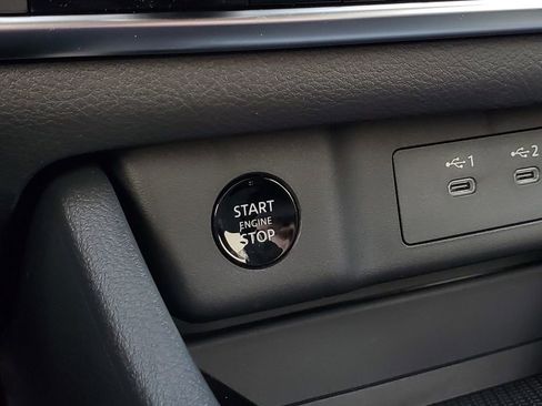 New 2026 Nissan Rogue SV image 32