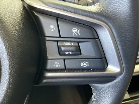 Used 2025 Subaru Outback Premium w/ Popular Package #1A image 13