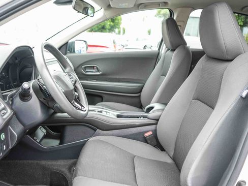 Used 2022 Honda HR-V EX image 18