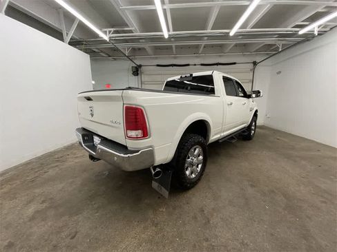 Used 2018 RAM 2500 Laramie w/ Convenience Group image 6