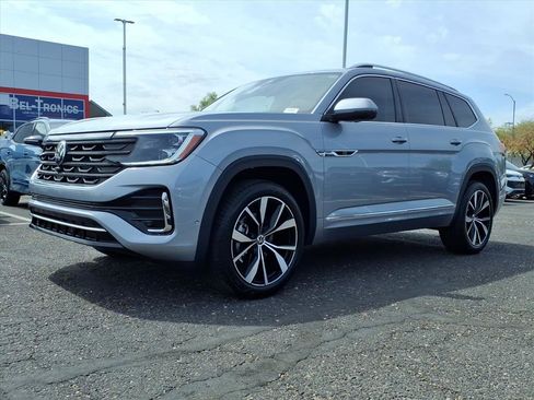 New 2026 Volkswagen Atlas SEL Premium R-Line image 3