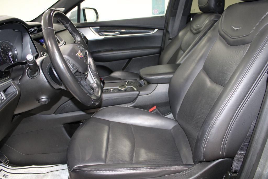 Used 2023 Cadillac XT5 Premium Luxury AWD/4WD image 22