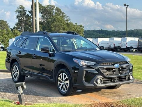 Used 2023 Subaru Outback Premium w/ Popular Package #1 AWD/4WD image 9