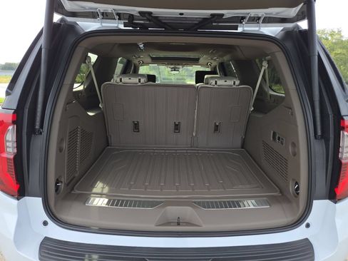 New 2026 GMC Yukon XL Denali w/ Denali Reserve Package AWD/4WD image 27