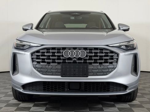 Used 2025 Audi Q5 Premium AWD/4WD image 6