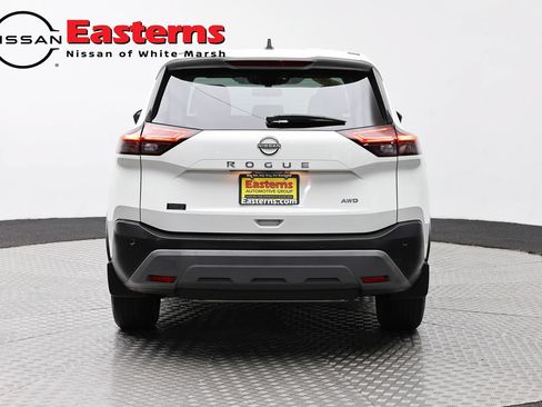 Used 2023 Nissan Rogue S AWD/4WD image 6