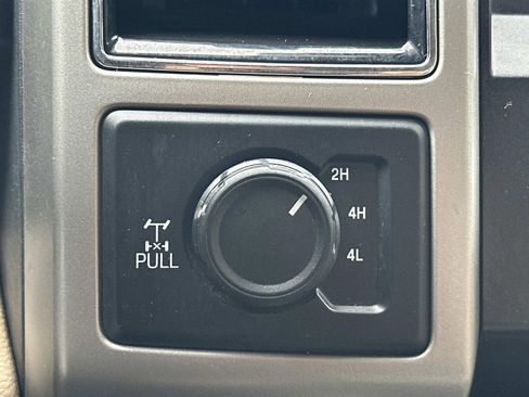 Used 2020 Ford F250 Lariat w/ Lariat Value Package image 23