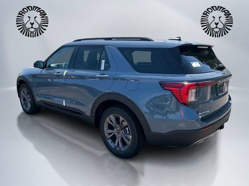 New 2026 Ford Explorer Active w/ Active Comfort Package AWD/4WD image 9