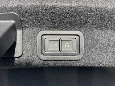 Used 2023 Audi A6 Premium Plus w/ Premium Plus Package AWD/4WD image 24