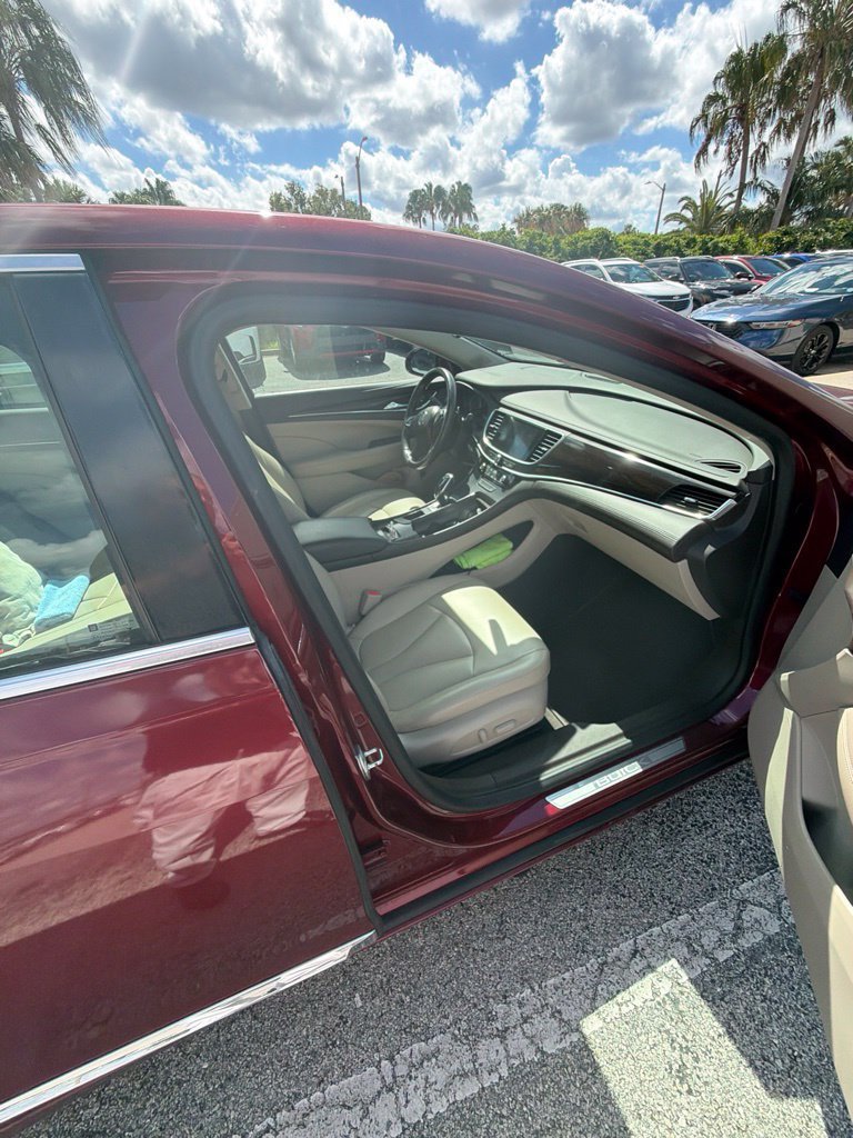 Used 2017 Buick LaCrosse Preferred FWD image 9