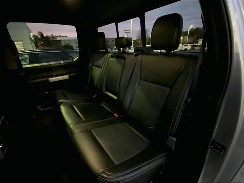 Used 2020 Ford F250 Lariat image 19