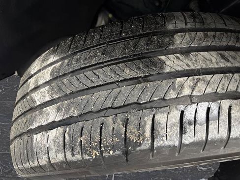 Used 2024 Genesis GV70 3.5T Sport image 35