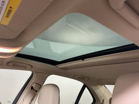 Used 2014 Mercedes-Benz C 300 4MATIC Sedan image 17