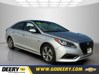 Used 2016 Hyundai Sonata Limited w/ Option Group 02