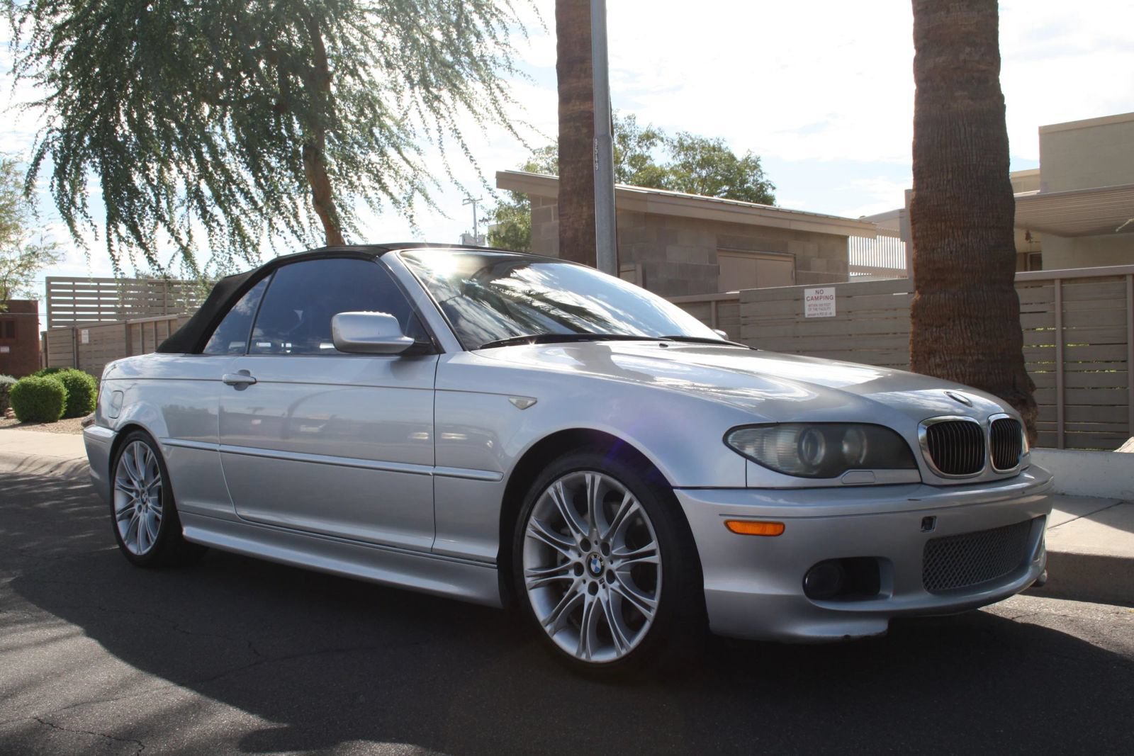 Used 2005 BMW 330Ci Convertible RWD image 2