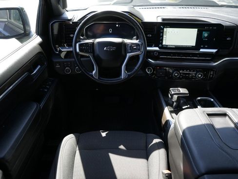 Used 2022 Chevrolet Silverado 1500 LT Trail Boss w/ Protection Package image 14