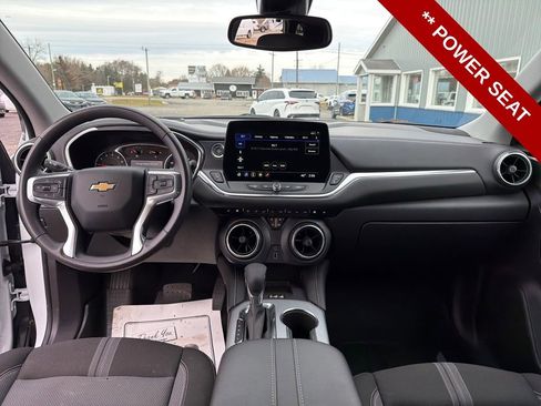 Used 2024 Chevrolet Blazer LT w/ Convenience Package image 15