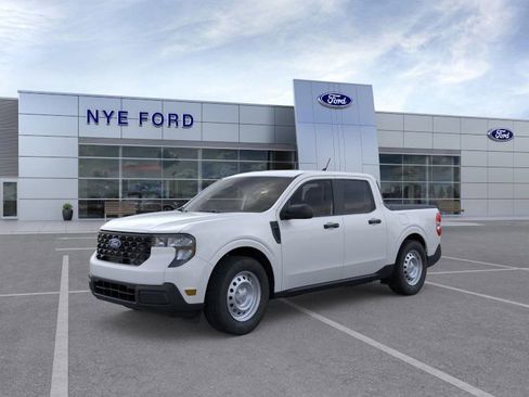 New 2025 Ford Maverick XL image 2