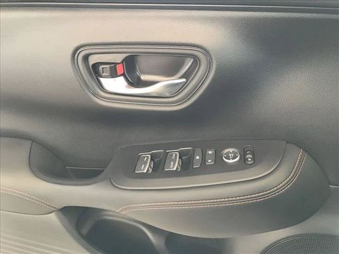 Certified 2024 Honda HR-V Sport image 12