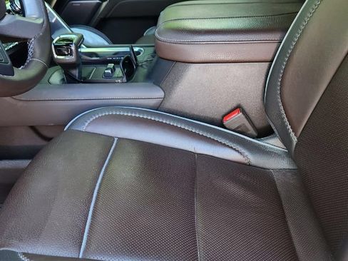 Certified 2025 GMC Sierra 1500 Denali AWD/4WD image 8