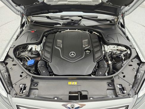 Used 2019 Mercedes-Benz S 560 Sedan image 17
